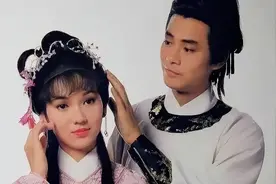 同爹不同命！郑少秋的四个女儿，沈殿霞和官晶华女儿差距明显图片