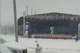 台下没了观众，台上也要把戏演完，是什么原因？图片