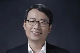 储殷之惑：中国的民营企业家与外国的资本家有何区别？图片