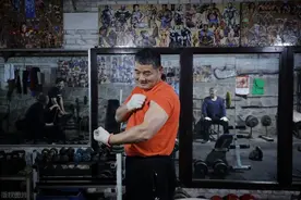 男人四十不如狗图片