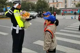 当年的《便衣警察》图片