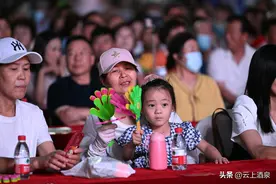 以舞会友 点燃酒泉盛夏之夜——“升科·智慧天宸”杯酒泉市第四届广场舞大赛侧记图片