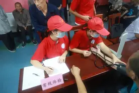 收到爷爷奶奶们的夸奖啦~图片