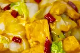豆腐烧白菜的家常做法，方法简单，味道鲜美，出锅连汤汁都不剩图片