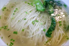 领导喊我去吃饭，我害怕喝酒却不能拒绝，最后还是溜掉了图片