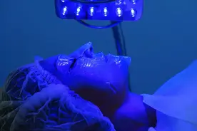 全网爆火的大牌灯美容仪到底有没有用？想变美的快看！附选购技巧图片