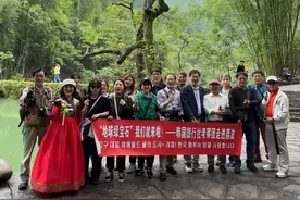 韩国人喝茶看村BA戴银饰，贵州之行后劲儿太大了！图片