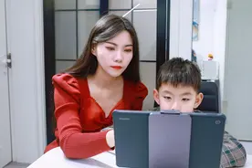 不沦为“游戏机”的学习机是不是家长的好帮手 ？有道AI学习机X10图片