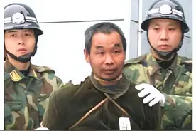 不惧神明，道观内连杀10人，剖腹挖心，惨不忍睹图片