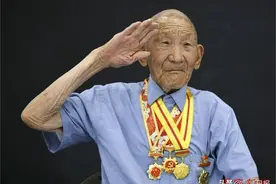 百岁老人的幸福生活︱不动怒 生活有规律图片