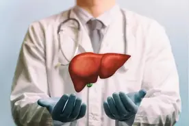 医生提醒：停止使用“绞肉机”，若不丢弃，对肝脏有伤害图片