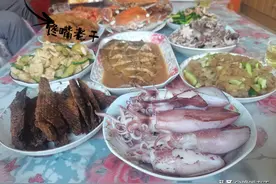 8月16回娘家，丈母娘做12道菜，女婿晒朋友圈火了，网友：真豪横图片