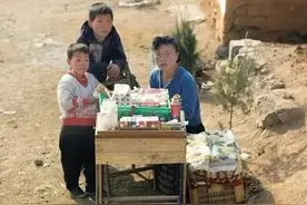 我去朝鲜旅游，怕没肉吃，自己带五十斤猪肉去可以吗？图片
