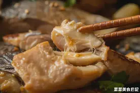 不加一滴水，焖出一锅鲜！这菜还没出锅就开抢图片
