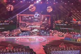 古今和鸣！流行女团与说唱俑造型打击乐手梦幻联动图片