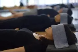 男性睡眠质量比女性好？2022谁睡得最好？哪个地区睡得最香？看报告→图片