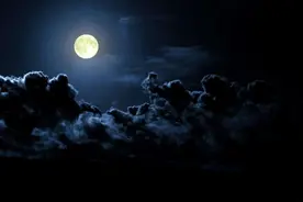 既然星光是亿万年前发出来的，那我们看到的宇宙，都是假的吗？图片