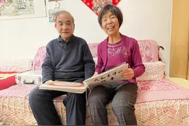 最浪漫的事，就是陪你一起慢慢变老！金婚老人自创漫画诠释长达半个世纪的完美爱情图片