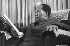 毛主席多次评判：“一部二十四史大半都是假的”，《贺新郎•读史》浓缩了这一思想图片