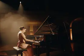 「特别推荐」海顿《D大调钢琴奏鸣曲》op.50，每一个音都那么美妙图片