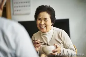 秋吃豆，胜过肉，建议：多吃4种豆子，高钾高钙，天凉了要懂得吃图片