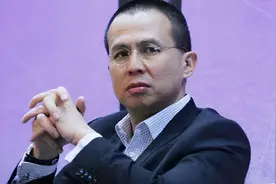 不让后妈进门，不愿接手千亿家产，李泽楷到底有多恨他爹李嘉诚？图片