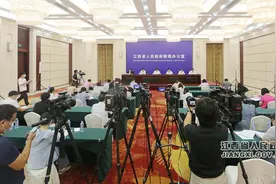 “江西这十年”系列主题新闻发布会（民政事业改革发展专题）在南昌举行图片