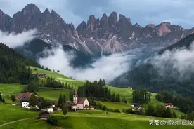 当今社会，女性有自己的老公后，为什么还要背着老公找情人图片