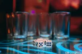 违反疫情防控规定，天津一KTV被永久关停，网友：别不当回事儿图片