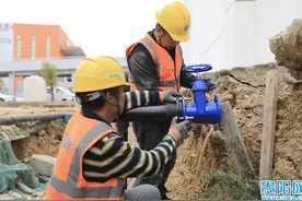 【图集】花溪区燕楼产业园建设项目进入收尾阶段图片
