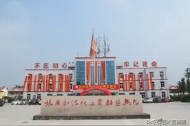 「艺术头条」张振生艺术馆在河北廊坊市永清县举行揭牌仪式图片