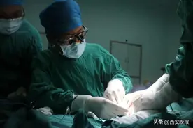 八天大女婴骶尾部长畸胎瘤，专家运用先进技术成功摘除图片