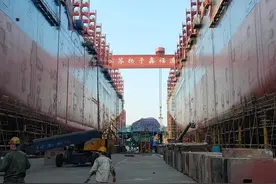 一名船厂焊工的十年薪资之路图片