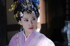 徐梵溪：没有婚姻，也没有孩子，男友花5亿娶李小冉，她低调成全图片