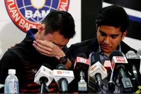 李宗伟：三度无缘奥运金牌，不幸患癌花千万治疗，风光背后有泪水图片