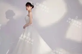 高颜值也愁嫁？封校期间女生被安排相亲，因不配合导致亲妈翻脸图片