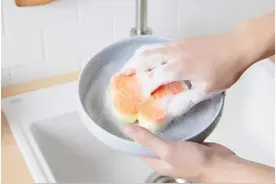 洗洁精残留有毒且致癌？洗几遍才干净？科学实验揭晓答案图片
