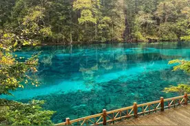 出门旅游，不要和消费观念不一样的人同行图片