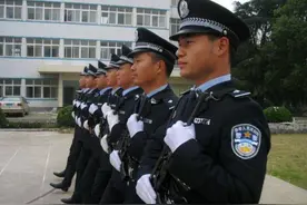 狱警岗位开始招聘了，有3个报名条件，看看你能满足哪一条图片