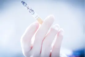 抽烟到底是为了什么？图片