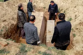 在农村地区，葬礼会办得比较隆重，一些需要遵守的规矩你知道吗？图片