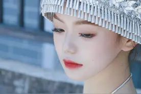 MEYASE｜苗族少女写真图片