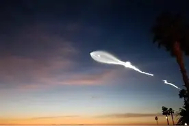 美国爆出惊天猛料：UFO确实存在，已掌握“违背物理定律”的技术图片