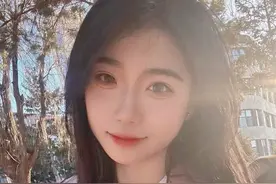 后续来了！绝美医学女生被迫带病出操猝死，家属从追究“收礼”导员到最终和解，网友：尽快调查还原事件真相图片