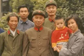 1958年，粟裕从总参调军事科学院，叶剑英对他的称呼让他倍感温暖图片
