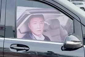 《人民的名义》开播五周年，吴刚再现名场面，陆毅张凯丽发文纪念图片