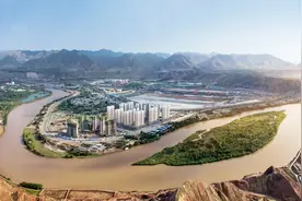 「我们这五年」丝绸之路上的新故事：“兰州号”从这里驶向世界图片