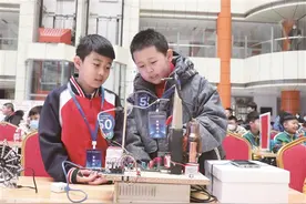 包头市举办第37届青少年科技创新大赛图片
