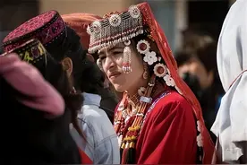寡妇和未婚女性泛滥，塔吉克斯坦是如何成为“寡妇国”的？图片