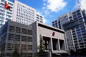 北大自杀女生包丽男友牟某翰涉嫌虐待罪案，将于6月7日宣判图片